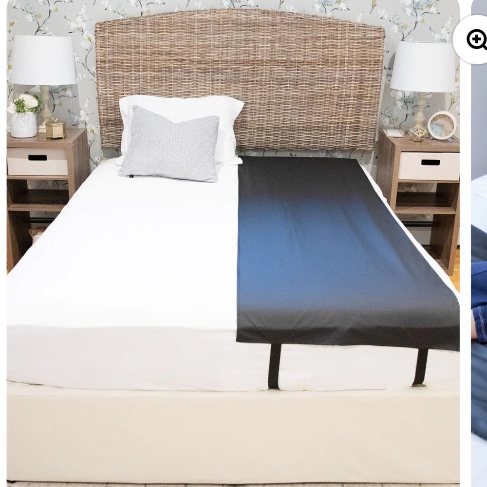 Earthing sleep mat